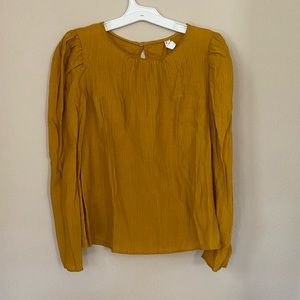 Mustard yellow top with ruched  sleeves